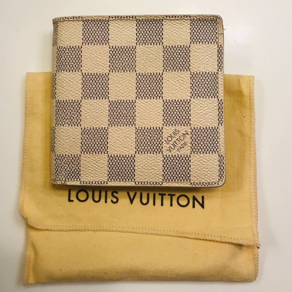 LOUIS VUITTON Damier Azur Marco Wallet w bag